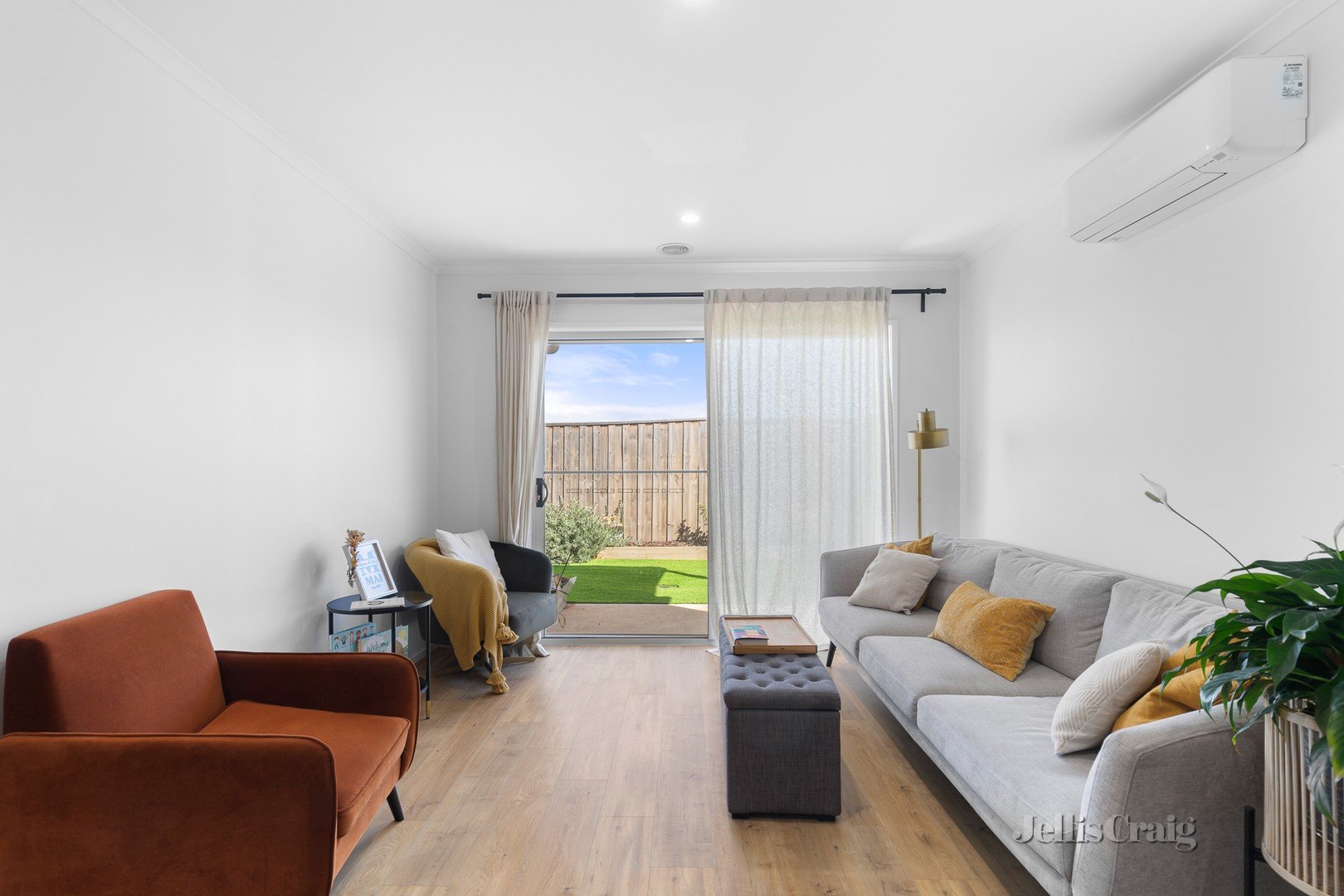 62 Riland Boulevard, Tarneit image 2