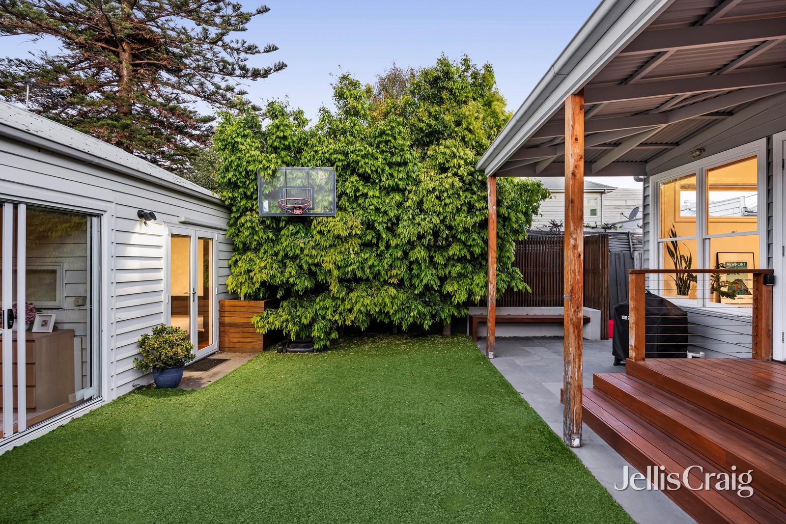 62 River Street, Newport image 9