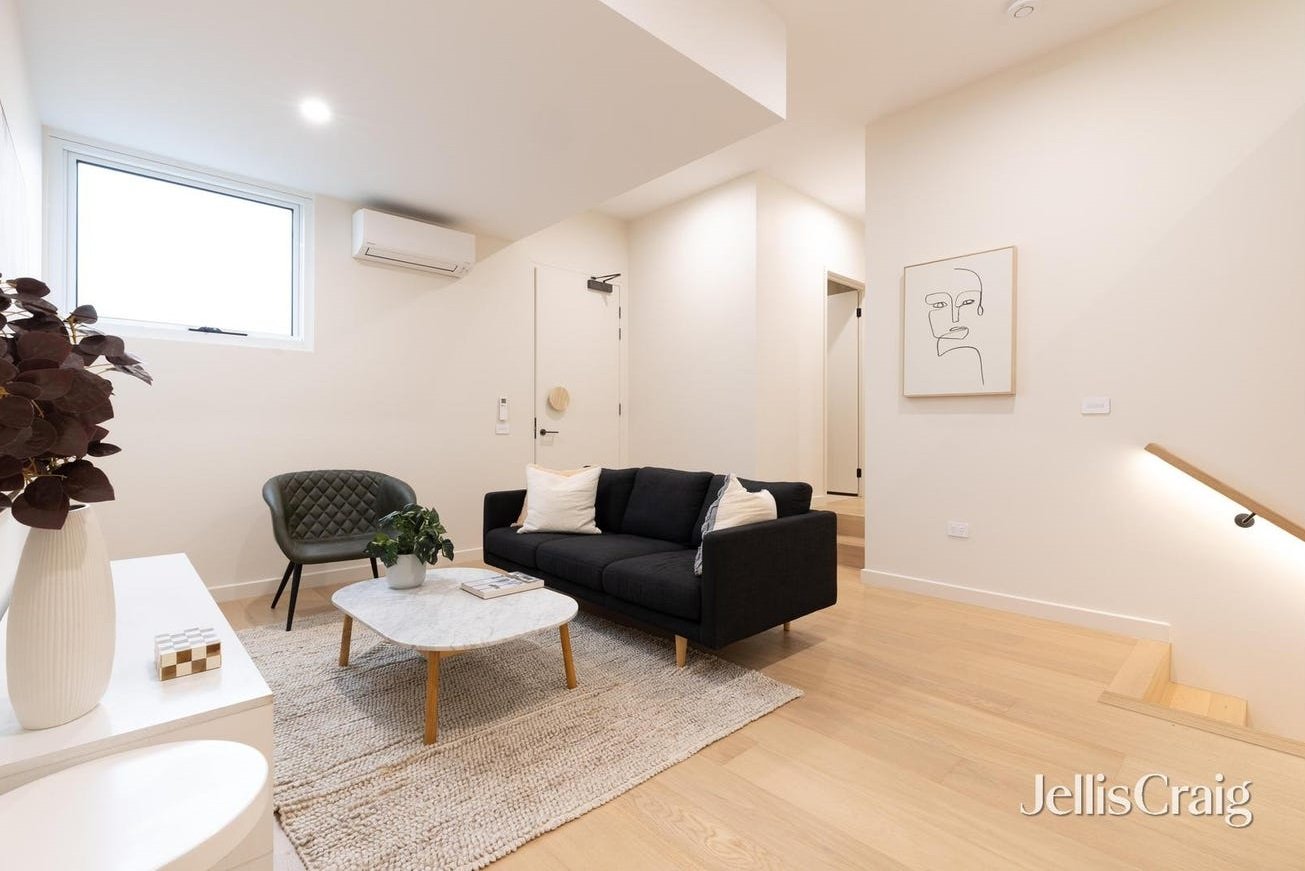 6/2 Ruda Street, Doncaster image 17