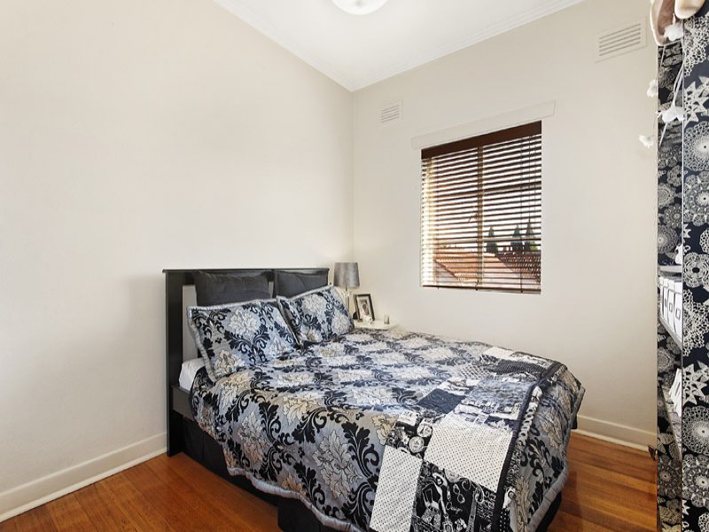6/2 Southey Street, Elwood image 7