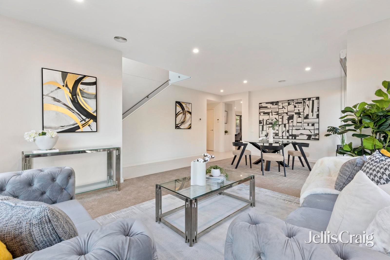 62 Stadium Circuit, Mulgrave image 4