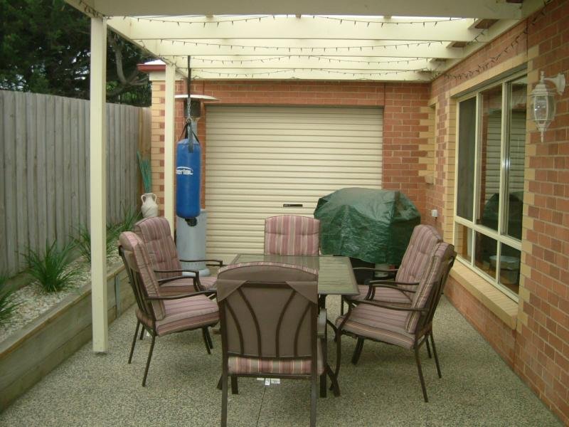 62 Tucker Street, Breakwater image 7