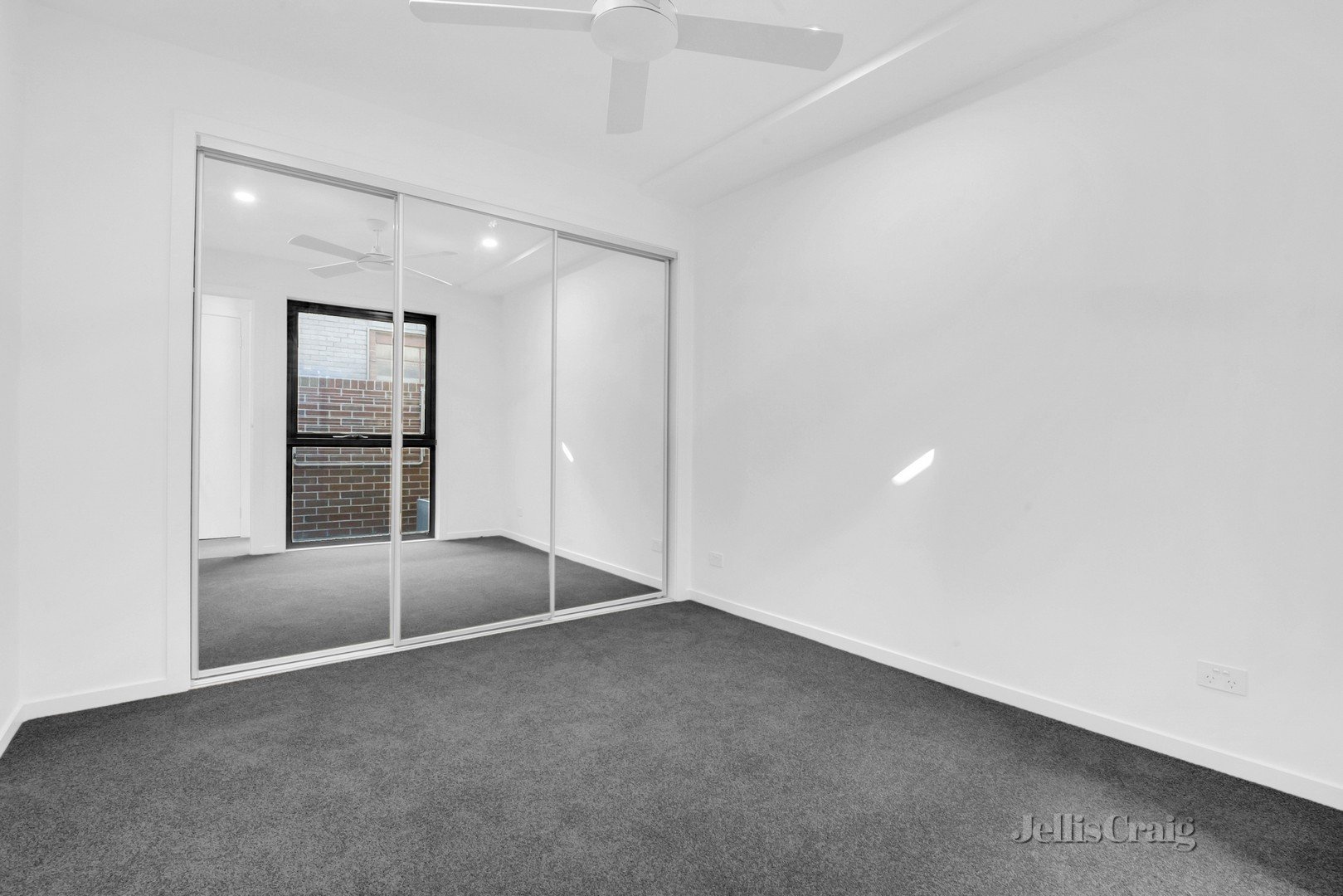 6/2 Union Street, Brunswick image 7