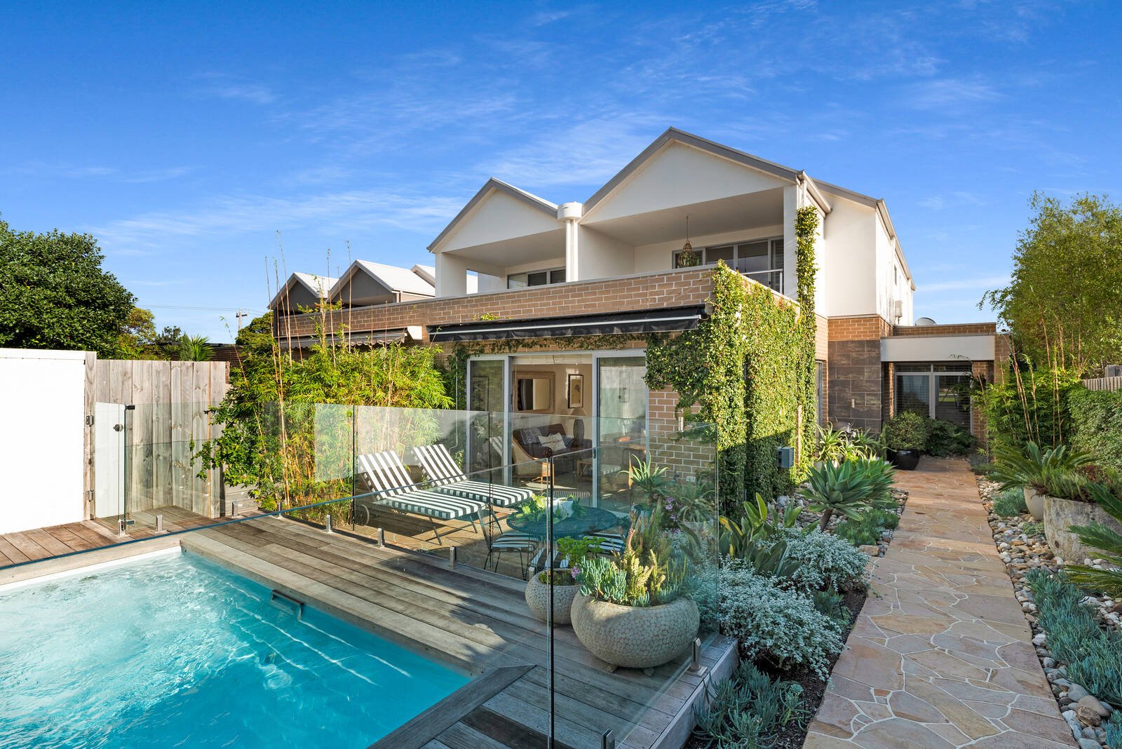 Property Gallery - Main Image