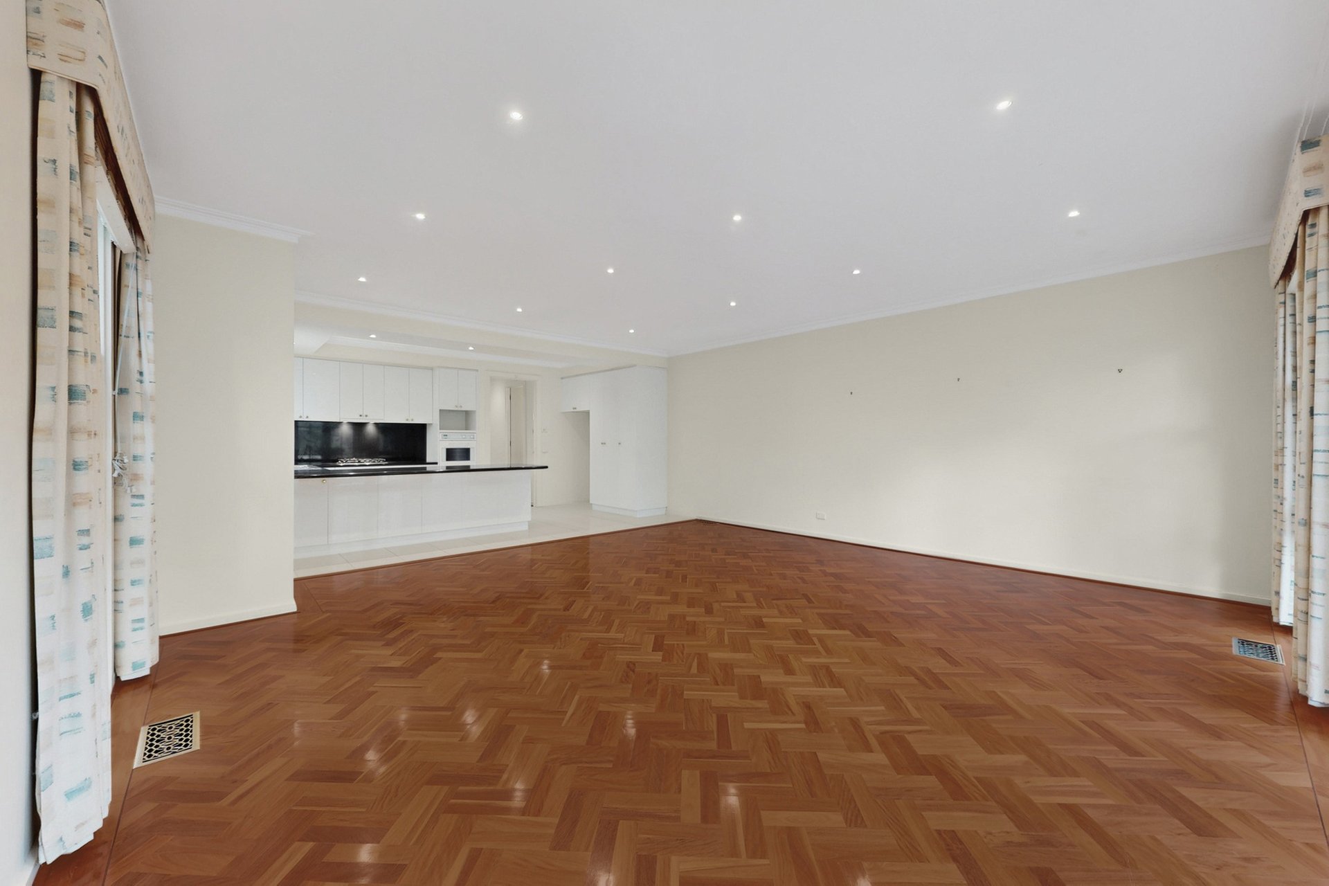 62 Yerrin Street, Balwyn image 2