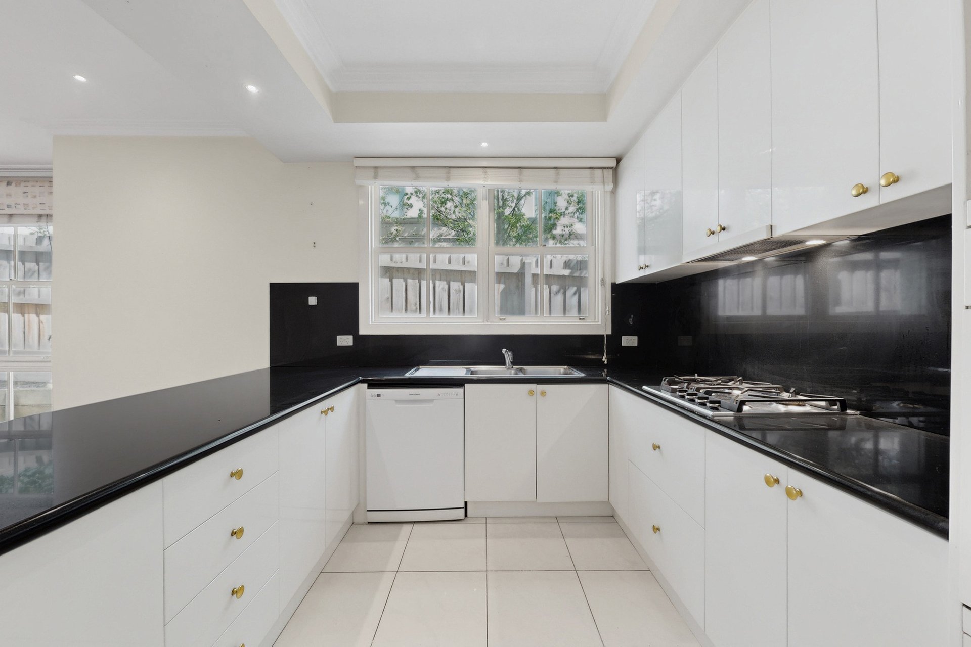 62 Yerrin Street, Balwyn image 5