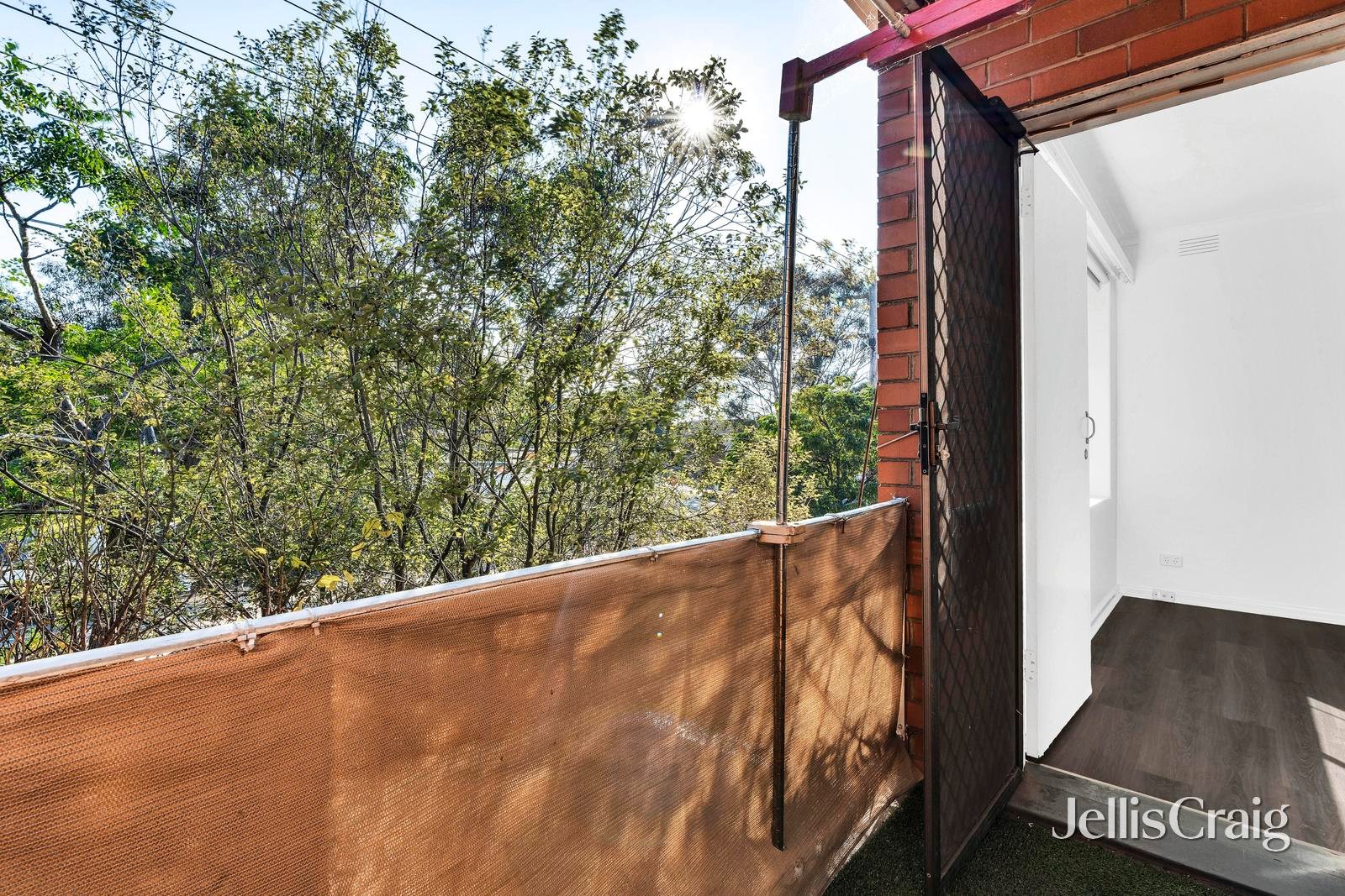 6/20 Fitzgerald Road, Essendon image 10