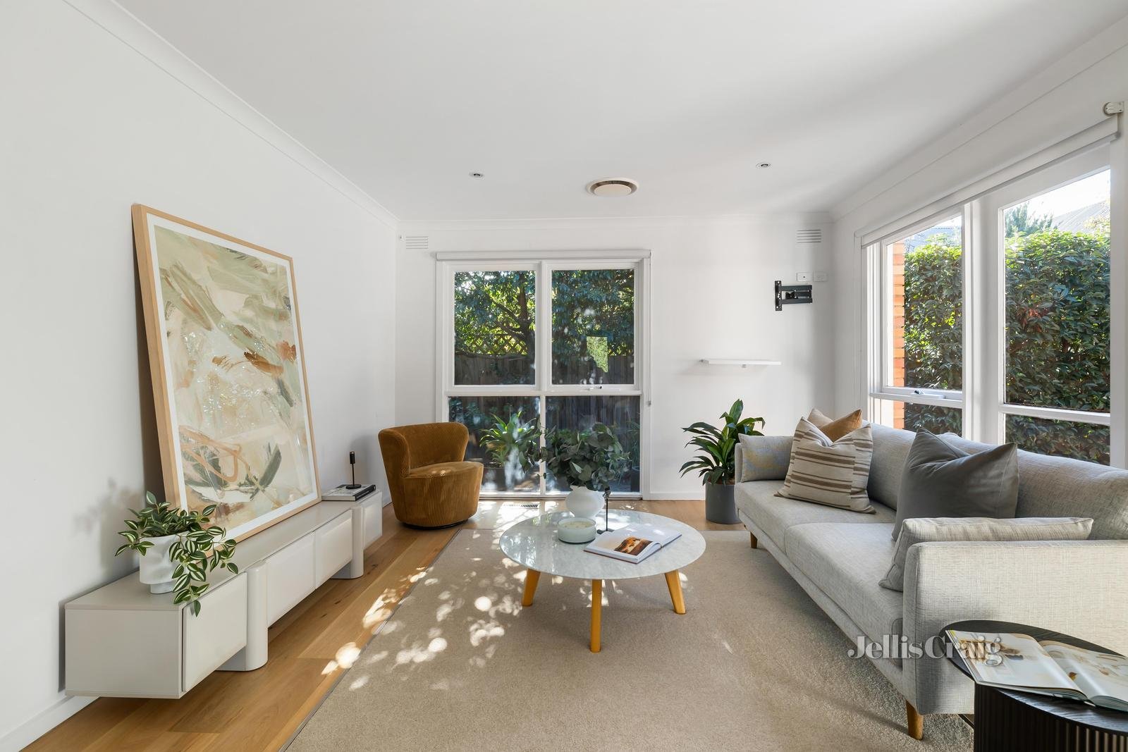 6/20 Lysterville Avenue, Malvern image 2