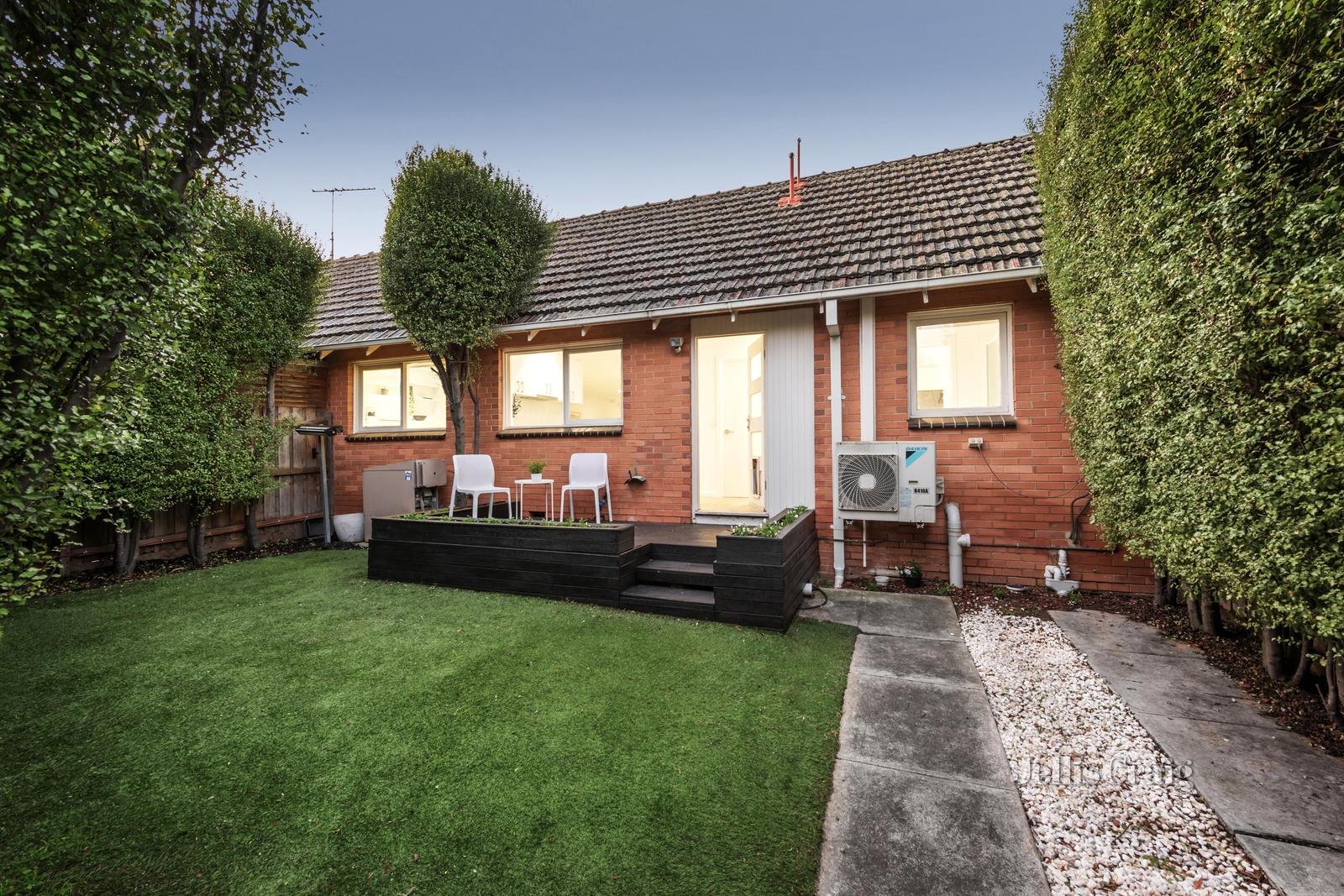 6/20 Lysterville Avenue, Malvern image 5