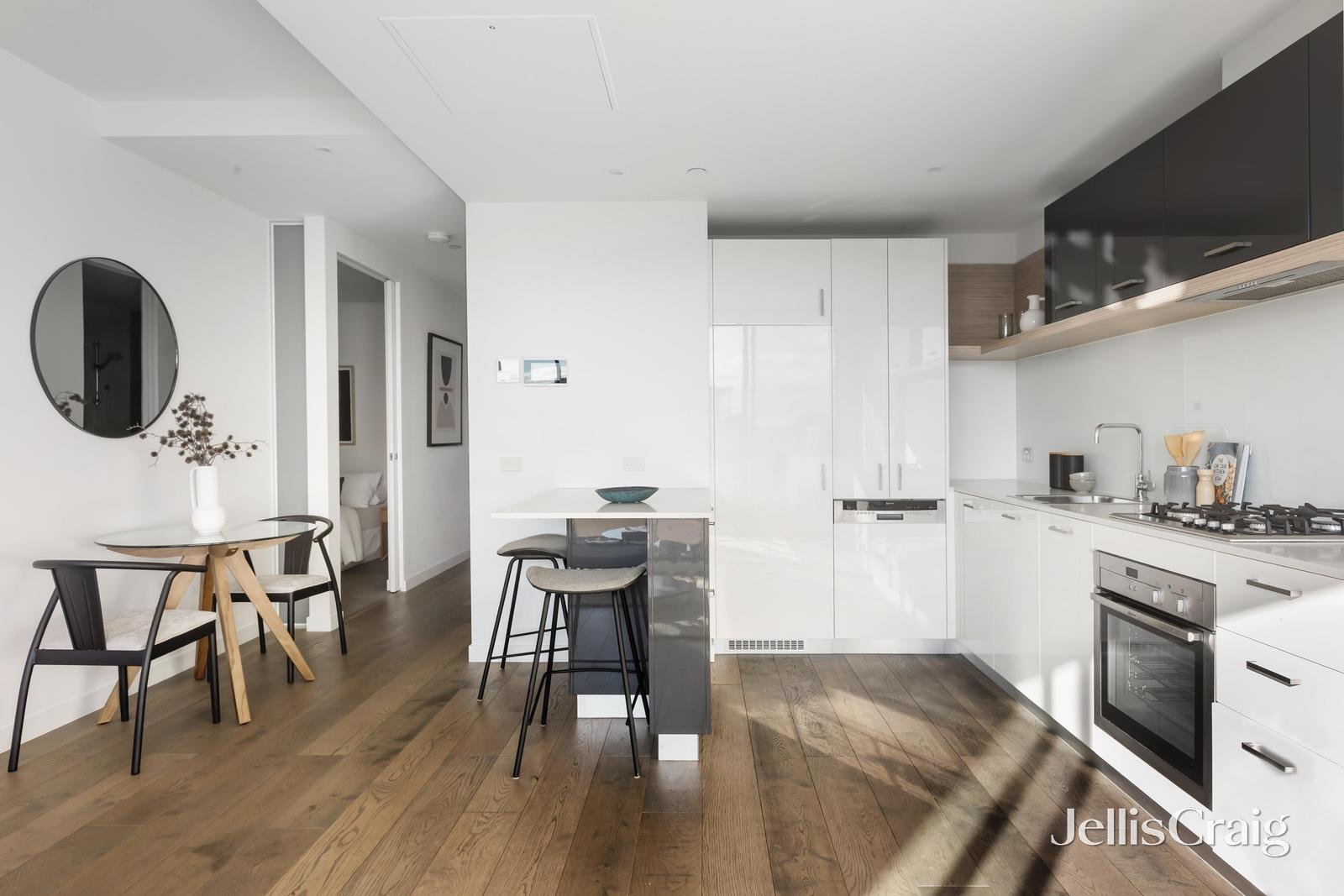 620/222 Bay Road, Sandringham image 6