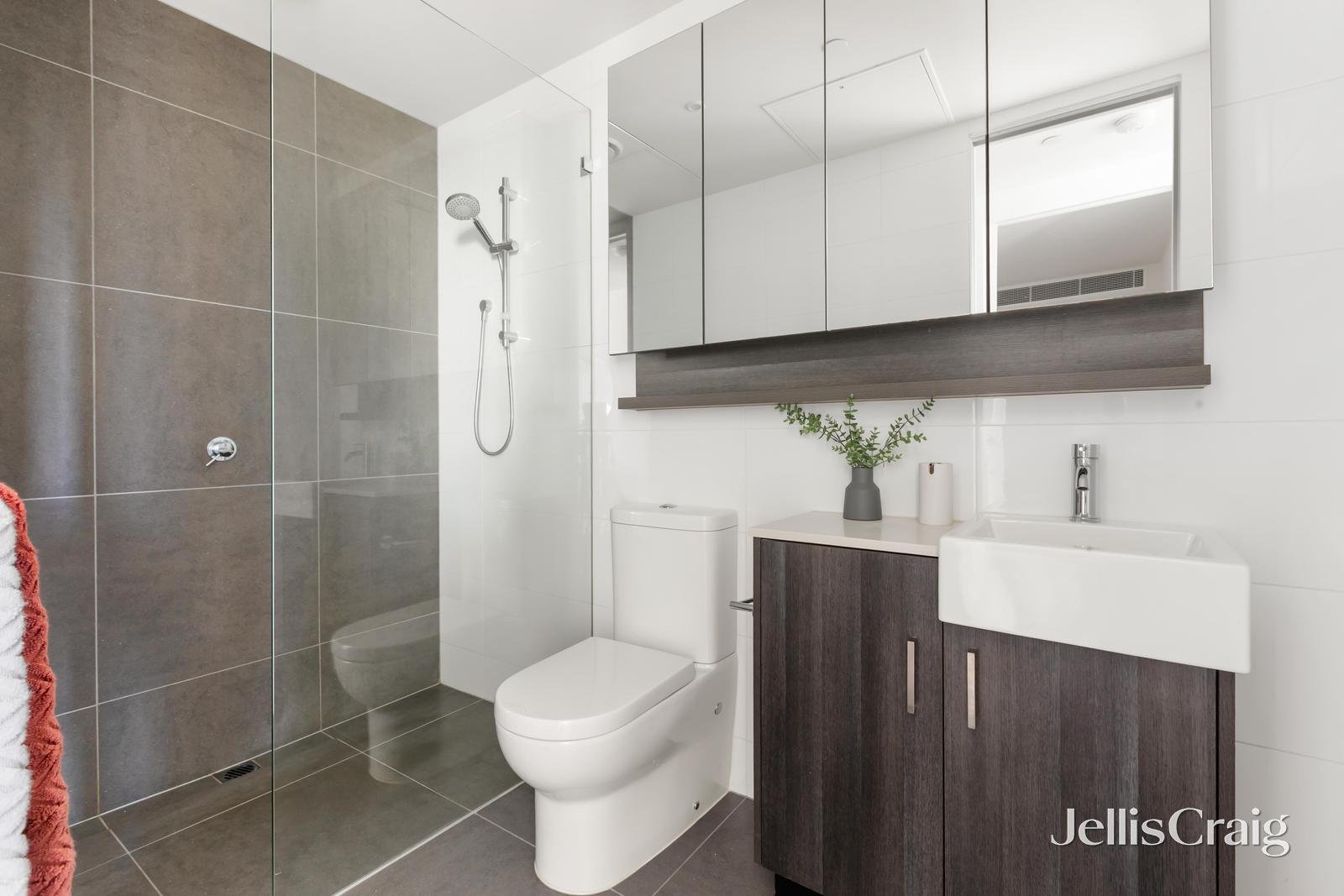 620/222 Bay Road, Sandringham image 10