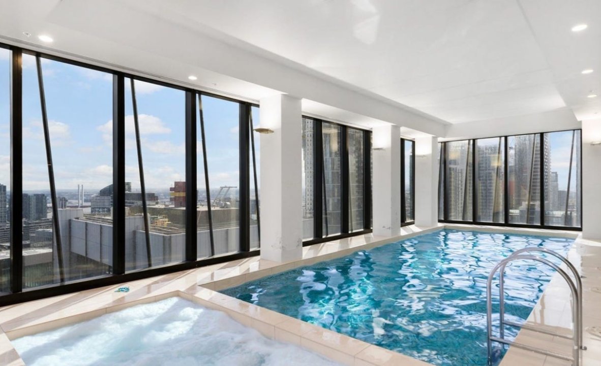 6203/568 Collins Street, Melbourne image 9