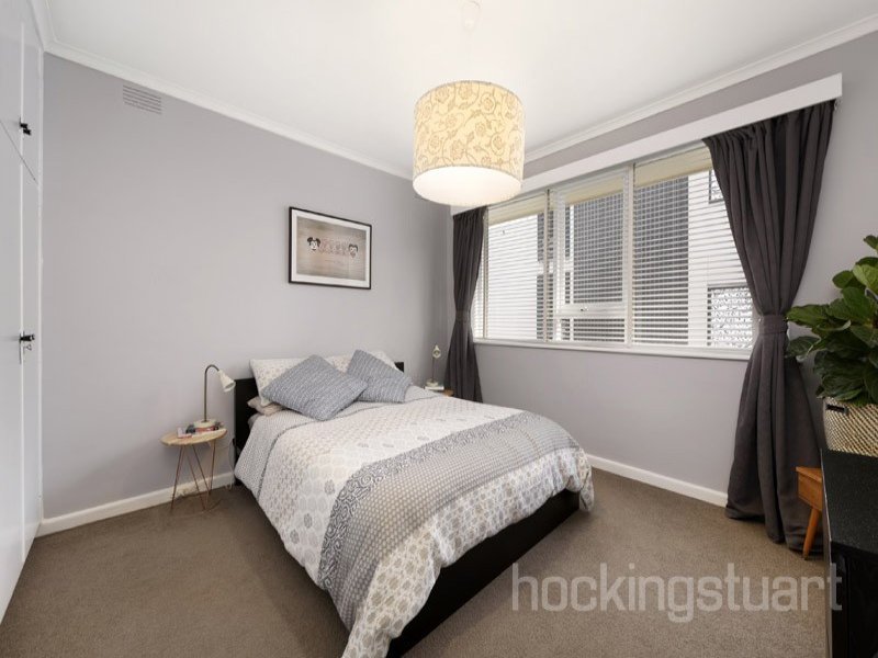 6/206 Whitehorse Road, Balwyn image 4