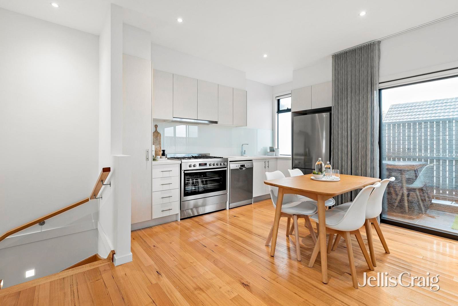 6/209 Station Street, Edithvale image 5