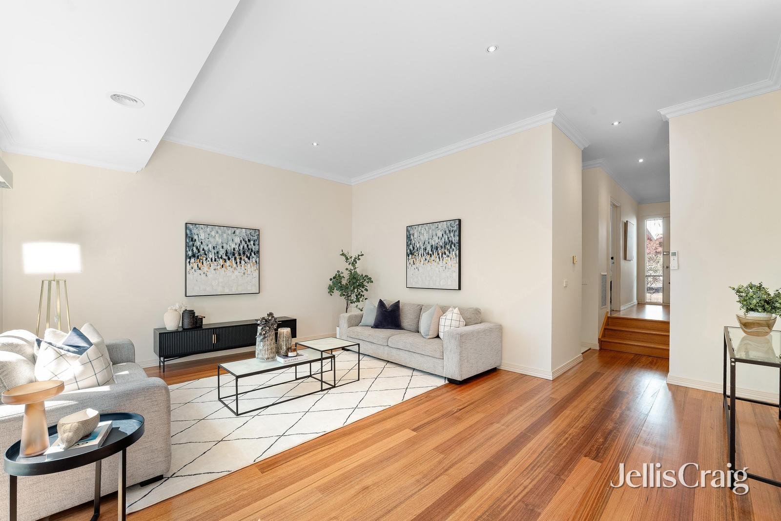 6/21 Burnett Street, Mitcham image 4