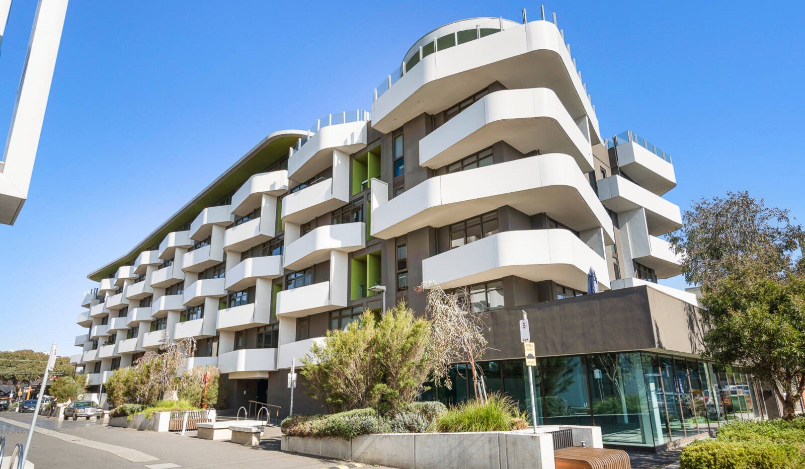 Property Gallery - Main Image