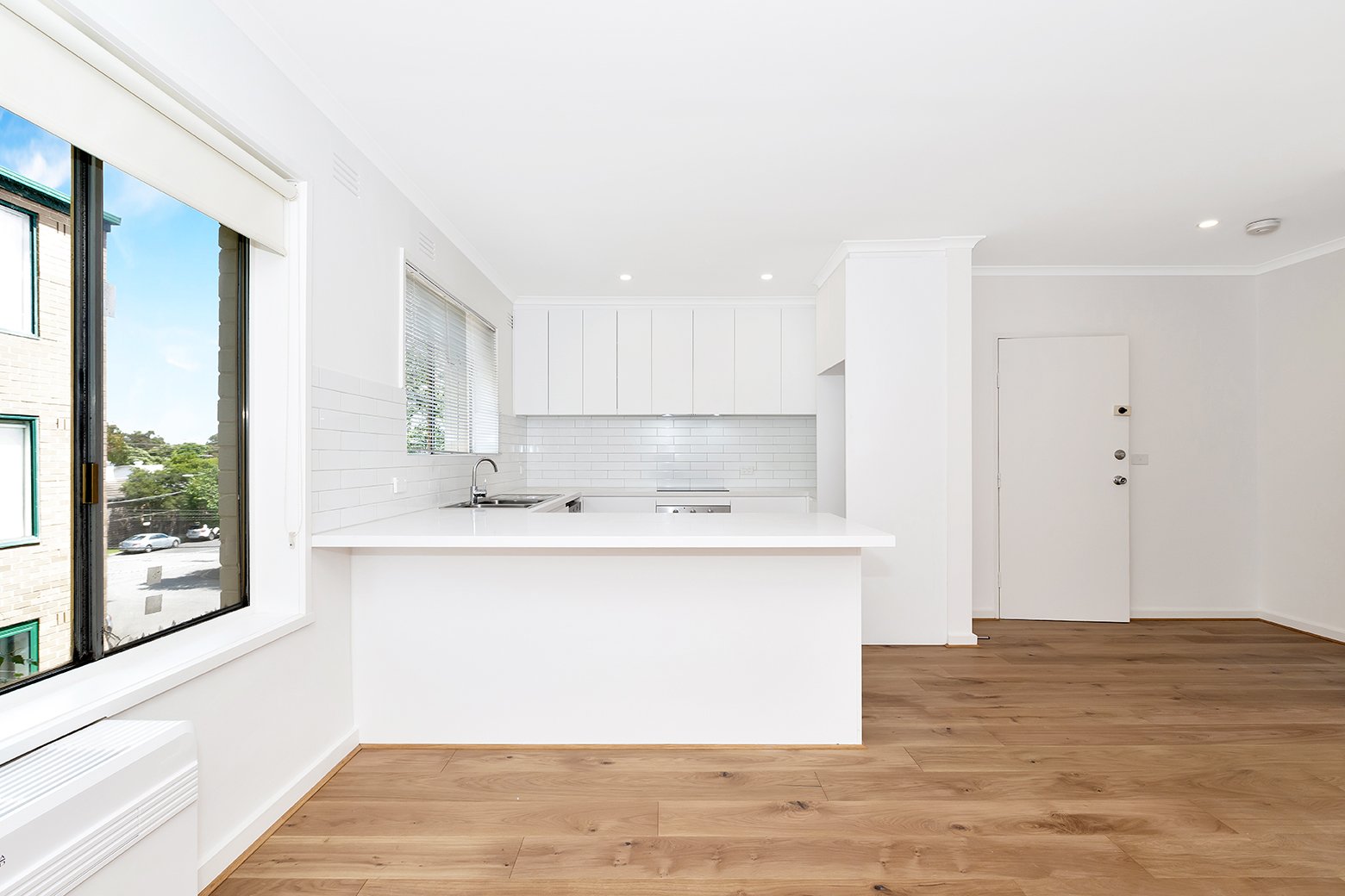 Property Gallery Thumbnail 2