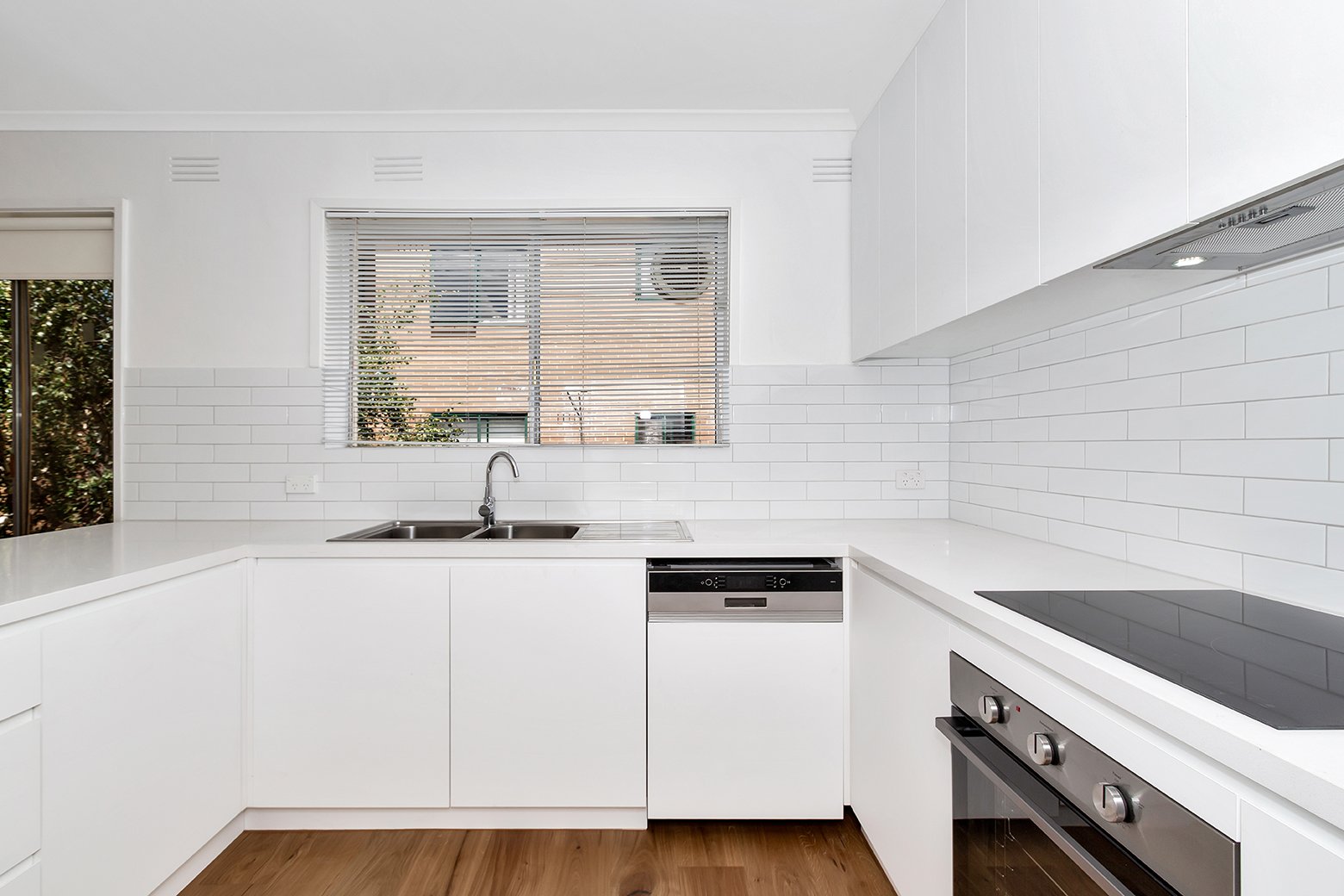 Property Gallery Thumbnail 4