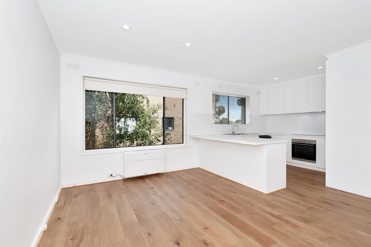 Property Gallery - Main Image