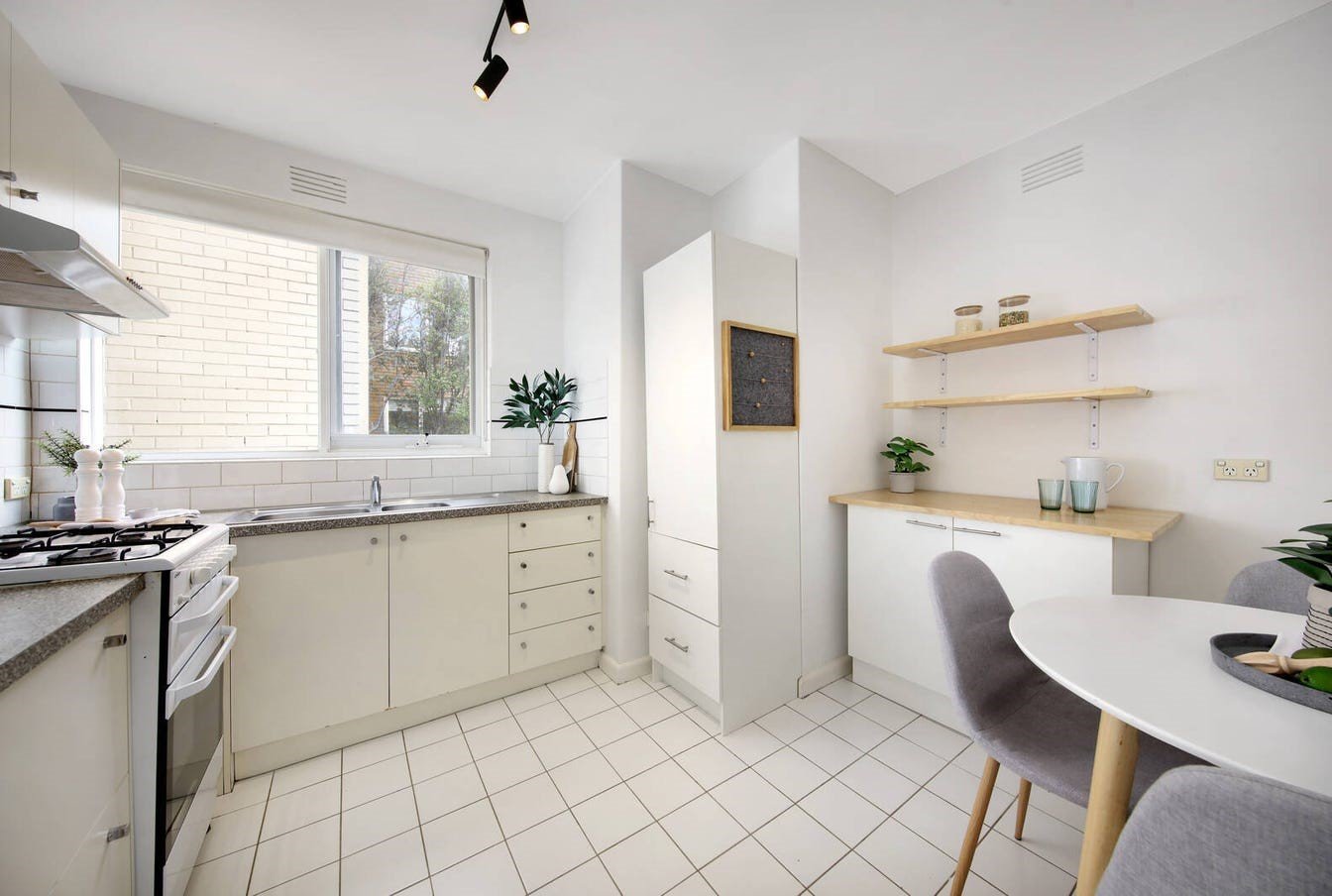 6/217 Brighton Road, Elwood image 5