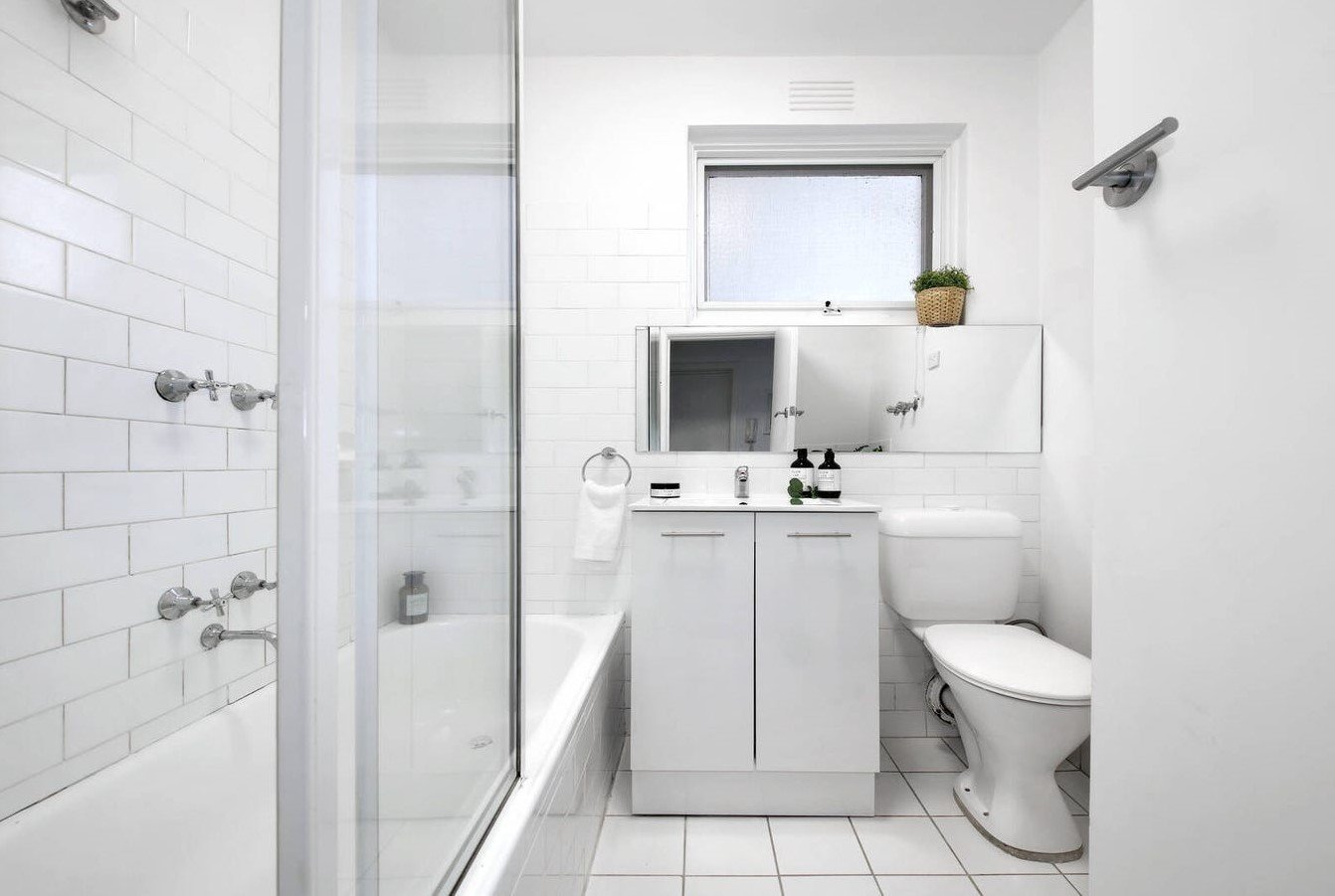 6/217 Brighton Road, Elwood image 4