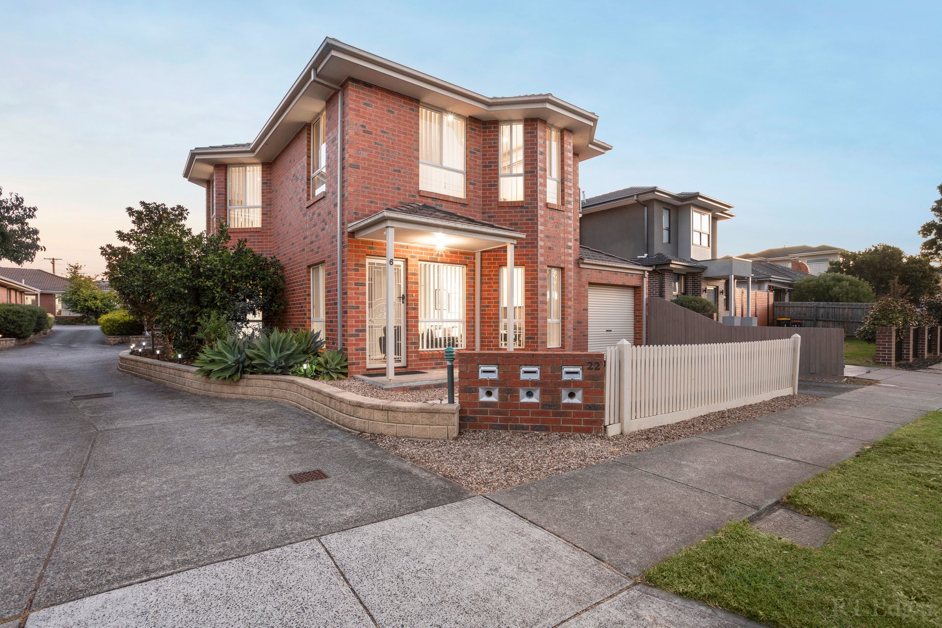 Property Gallery - Main Image