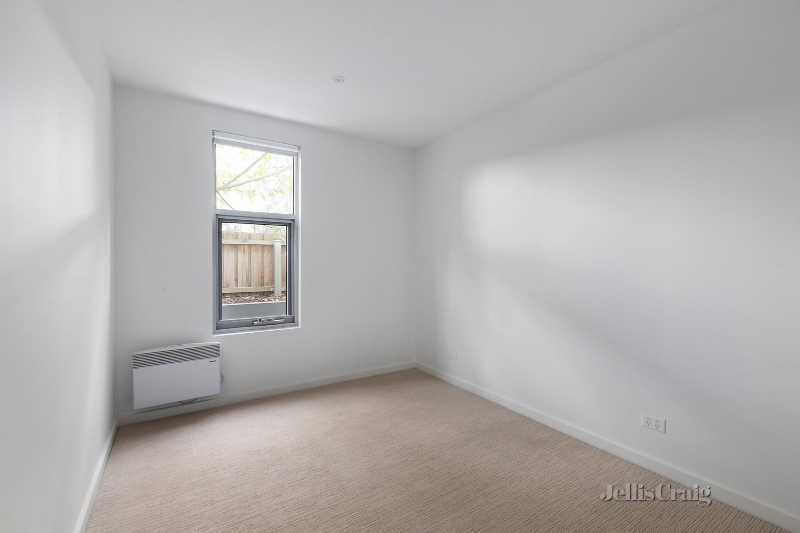 6/22-24 Warleigh Grove, Brighton image 9