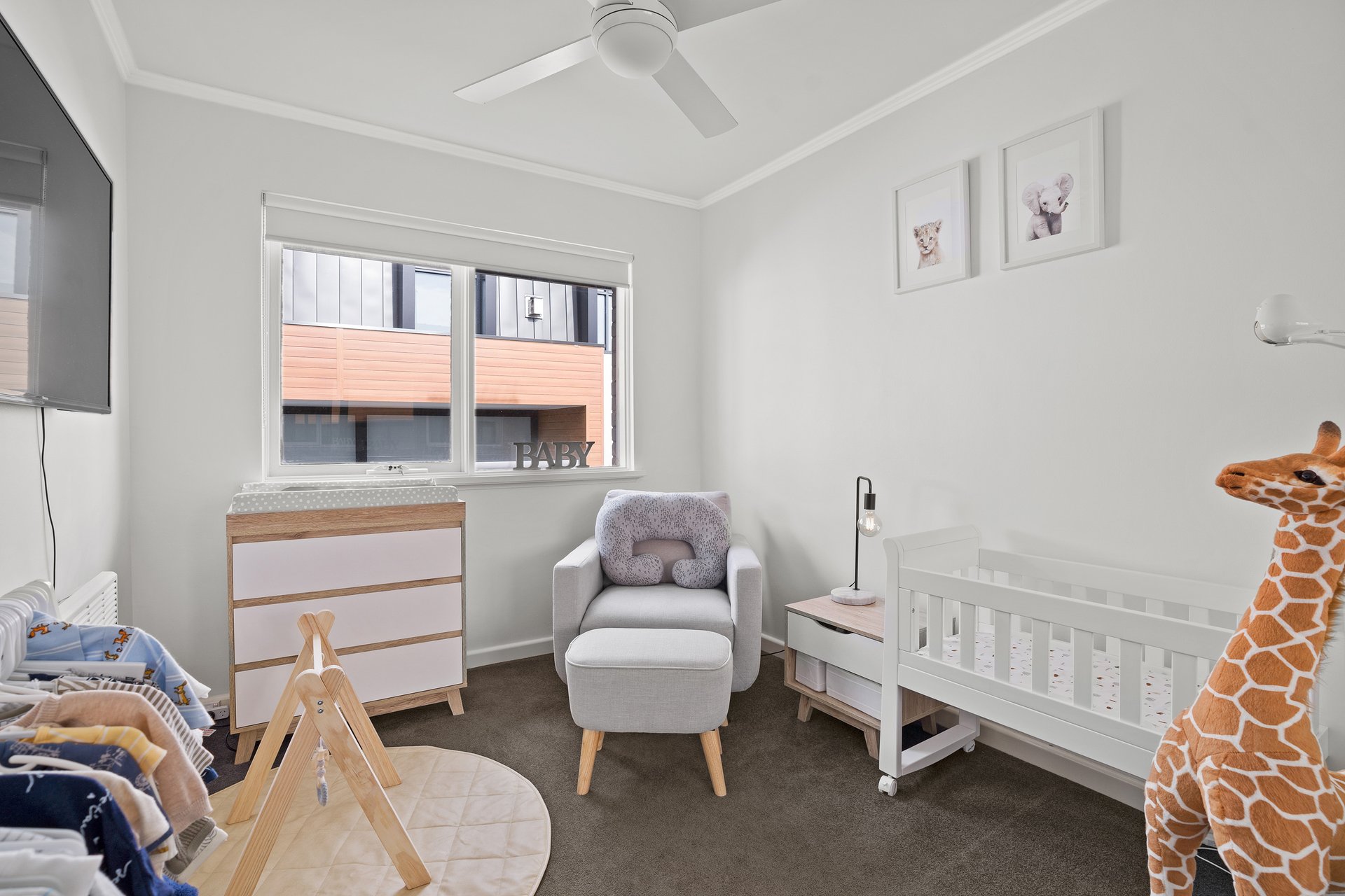 6/22 Weir Street, Balwyn image 9