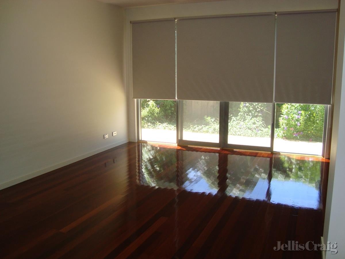 6/221 Brunswick Road, Brunswick image 3