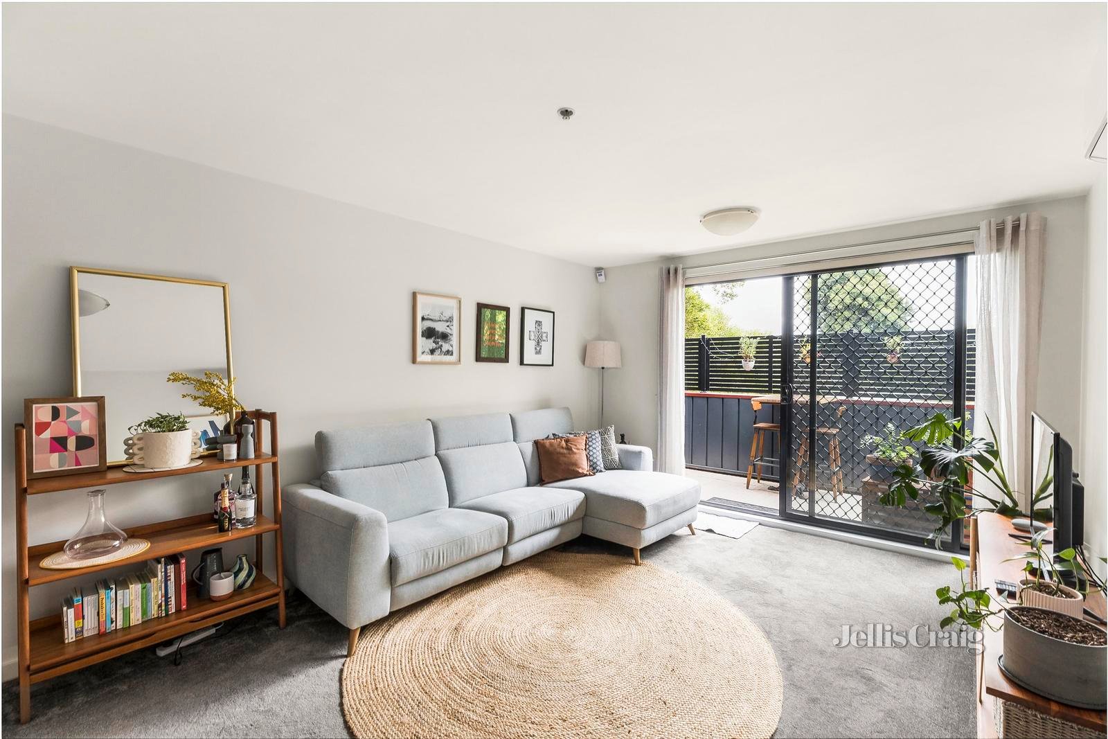 6/225 Buckley Street, Essendon image 2