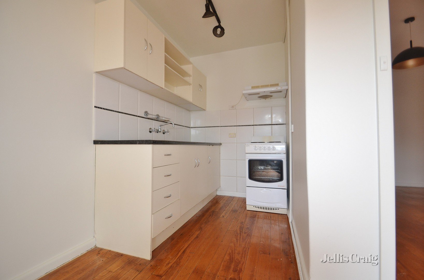 6/226 Glenlyon Road, Brunswick East image 3