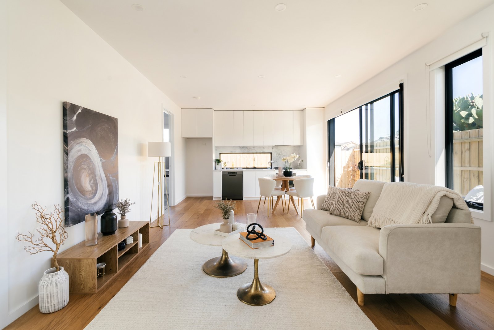 Property Gallery - Main Image
