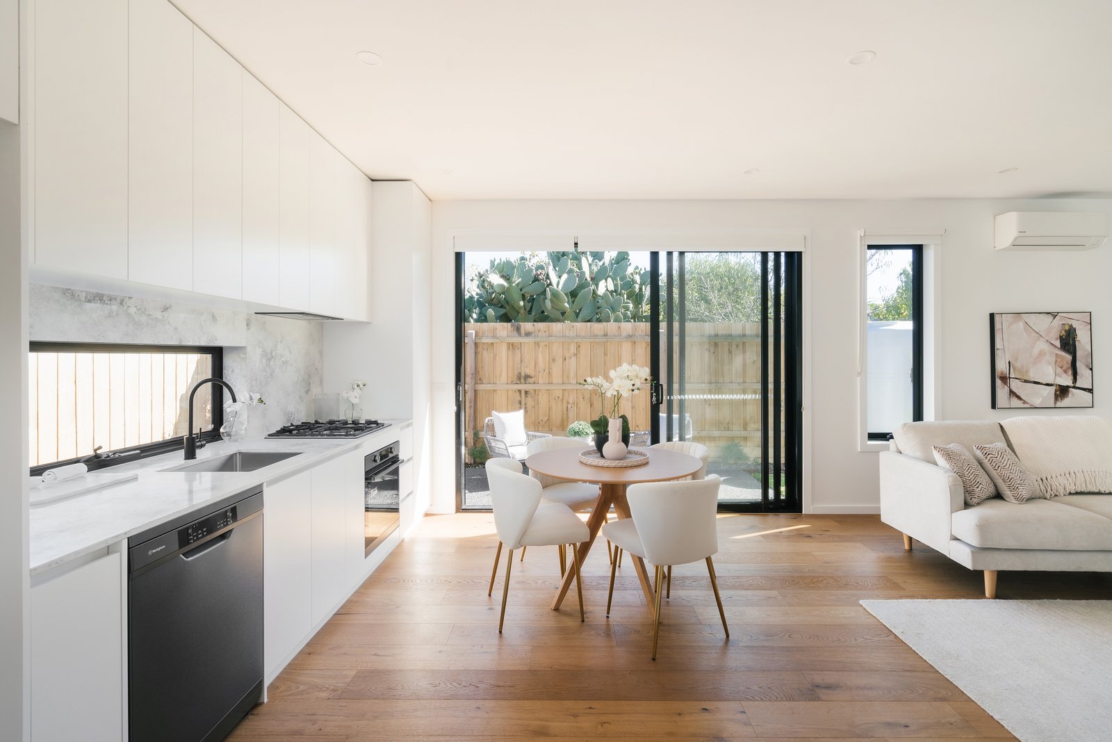 Property Gallery Thumbnail 4