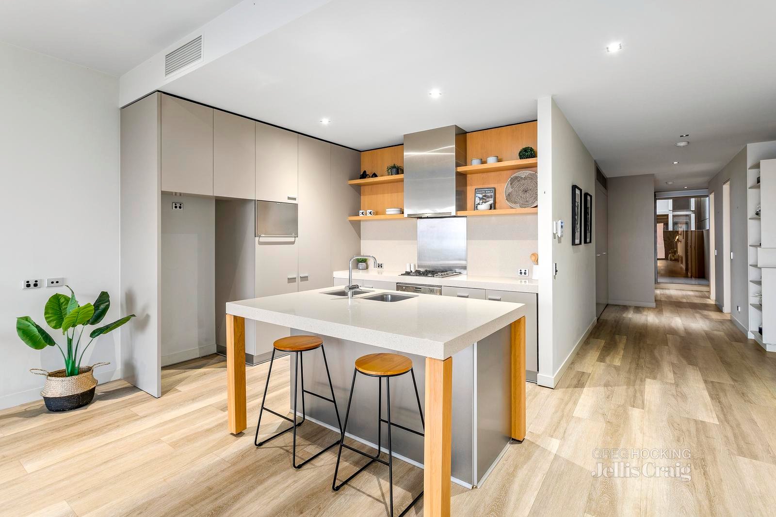 6/23 Beaconsfield Parade, Port Melbourne image 5