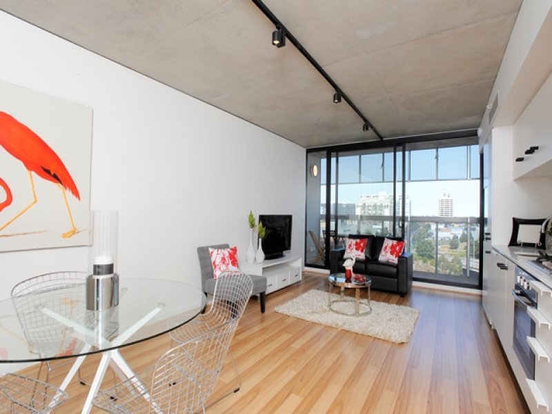 623/152 Sturt Street, Southbank image 1