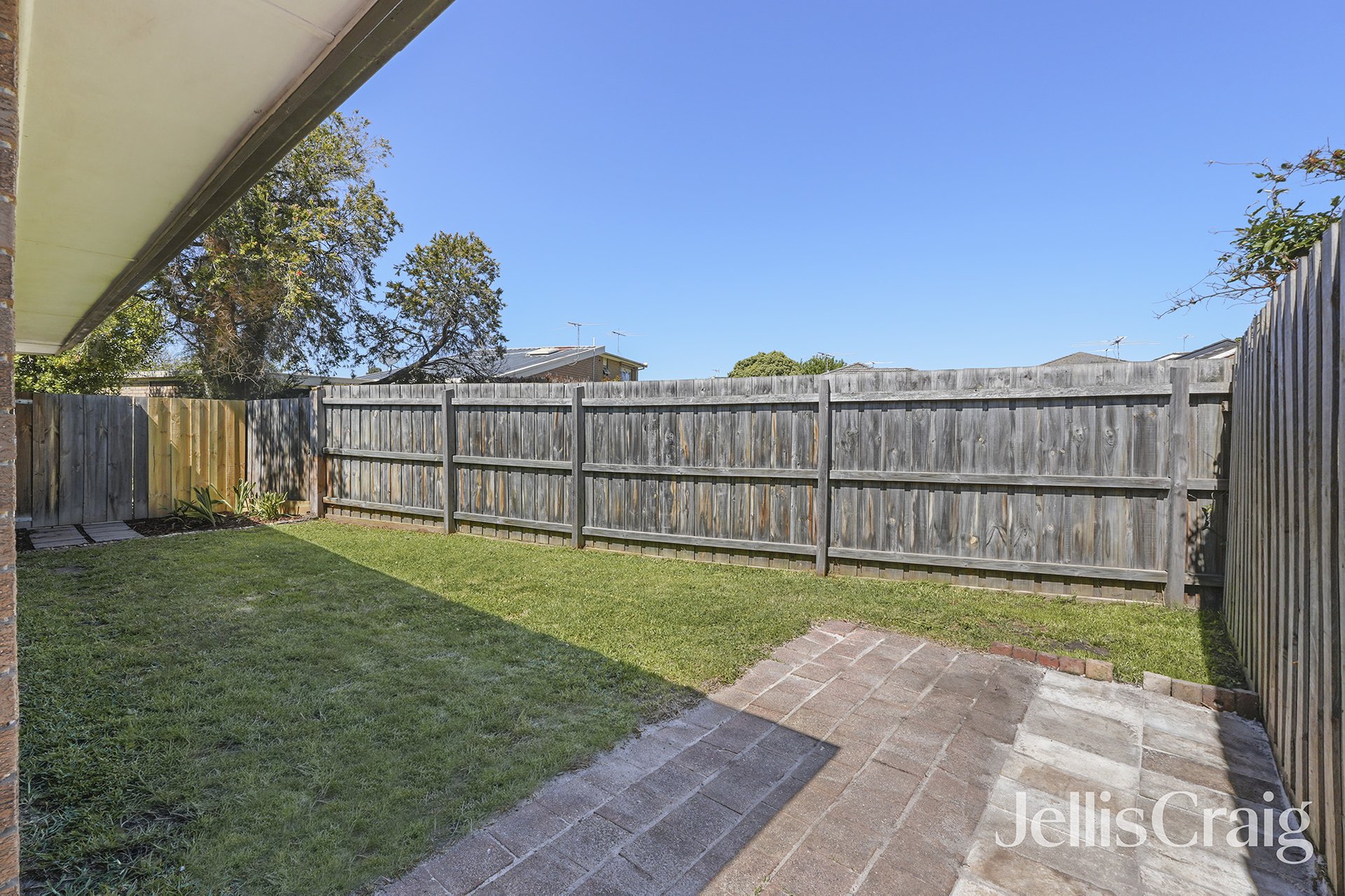 6/24 Bear Street, Mordialloc image 7