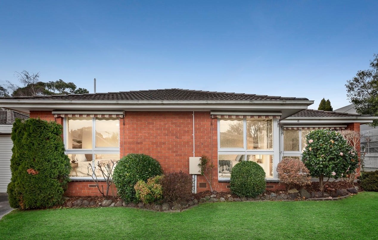 6/24 Bond Street, Ringwood image 1
