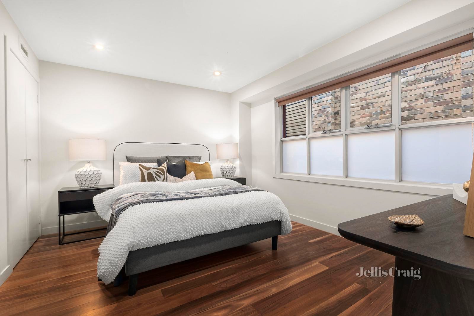 6/243 Union Road, Moonee Ponds image 9