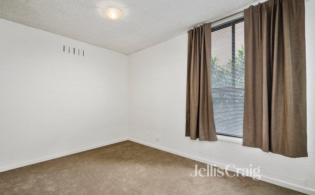 6/245-249 Nicholson Street, Seddon image 4