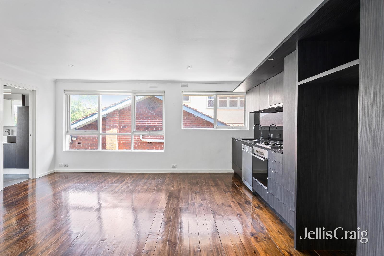 6/245 Murrumbeena Road, Murrumbeena image 2