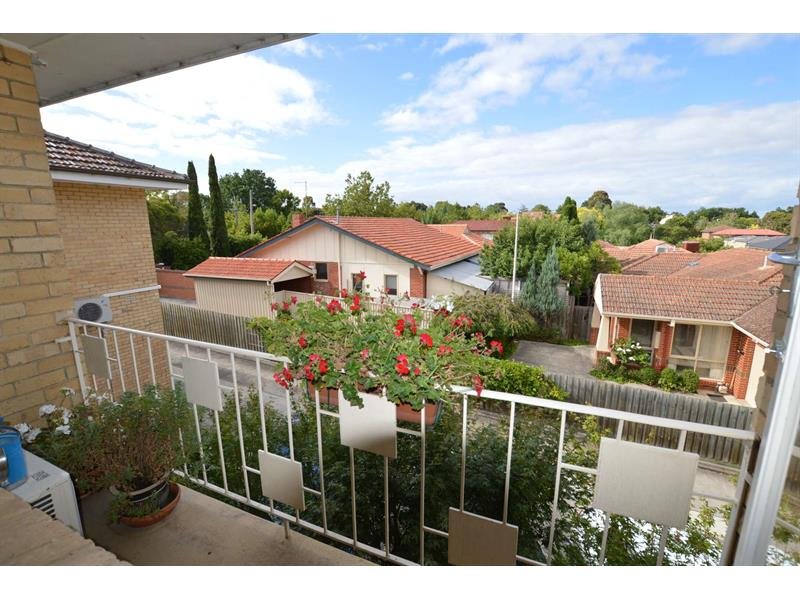 6/246 Union Road, Surrey Hills image 6