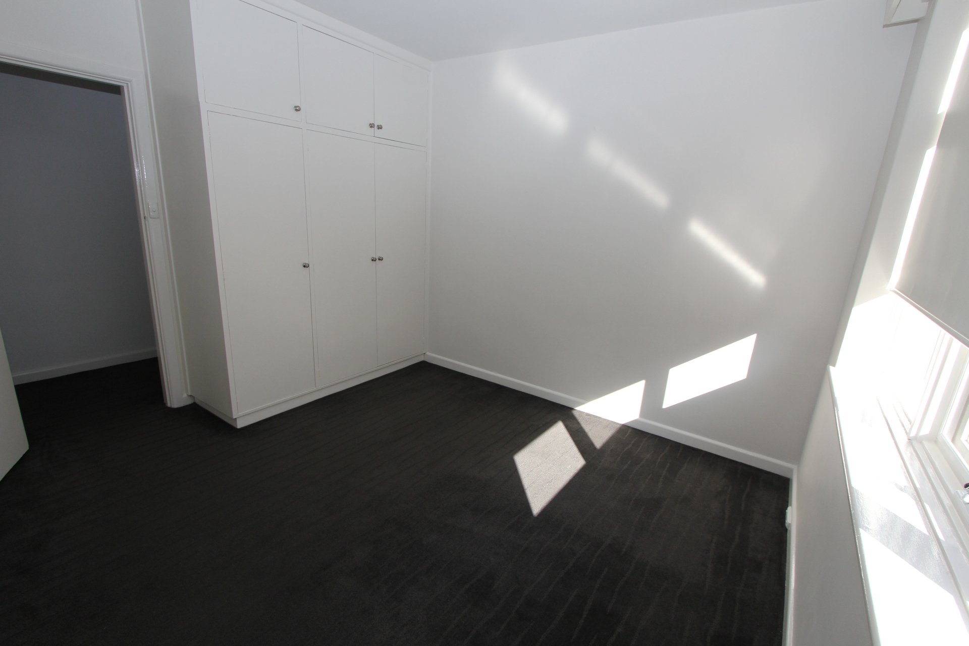 Property Gallery Thumbnail 2
