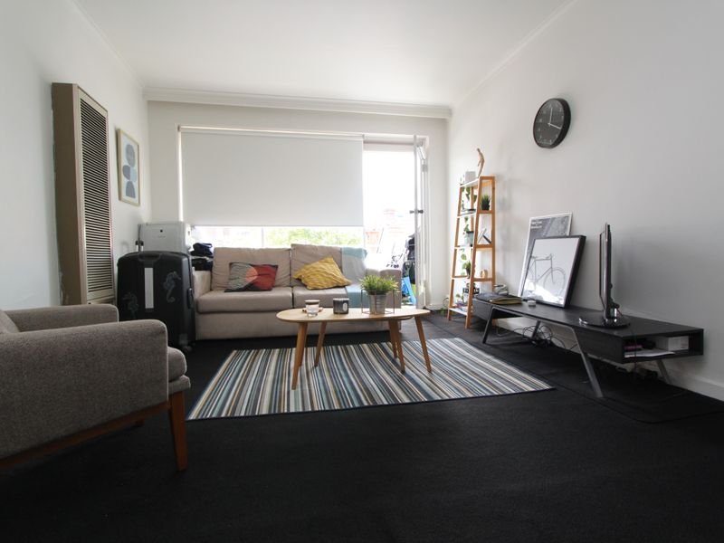 Property Gallery Thumbnail 3