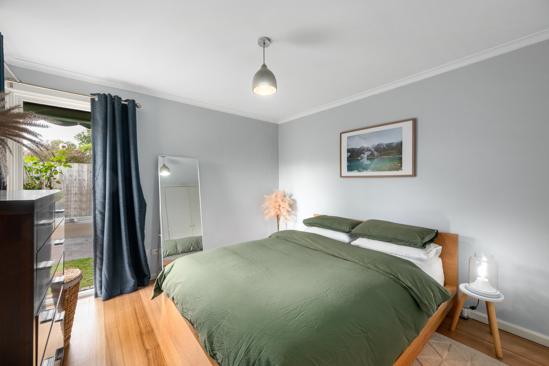6/27 Chatham Road, Canterbury image 4