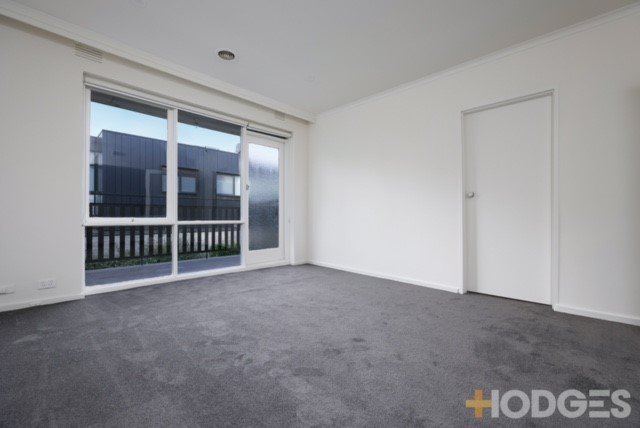 6 / 27 Malvern Grove CAULFIELD