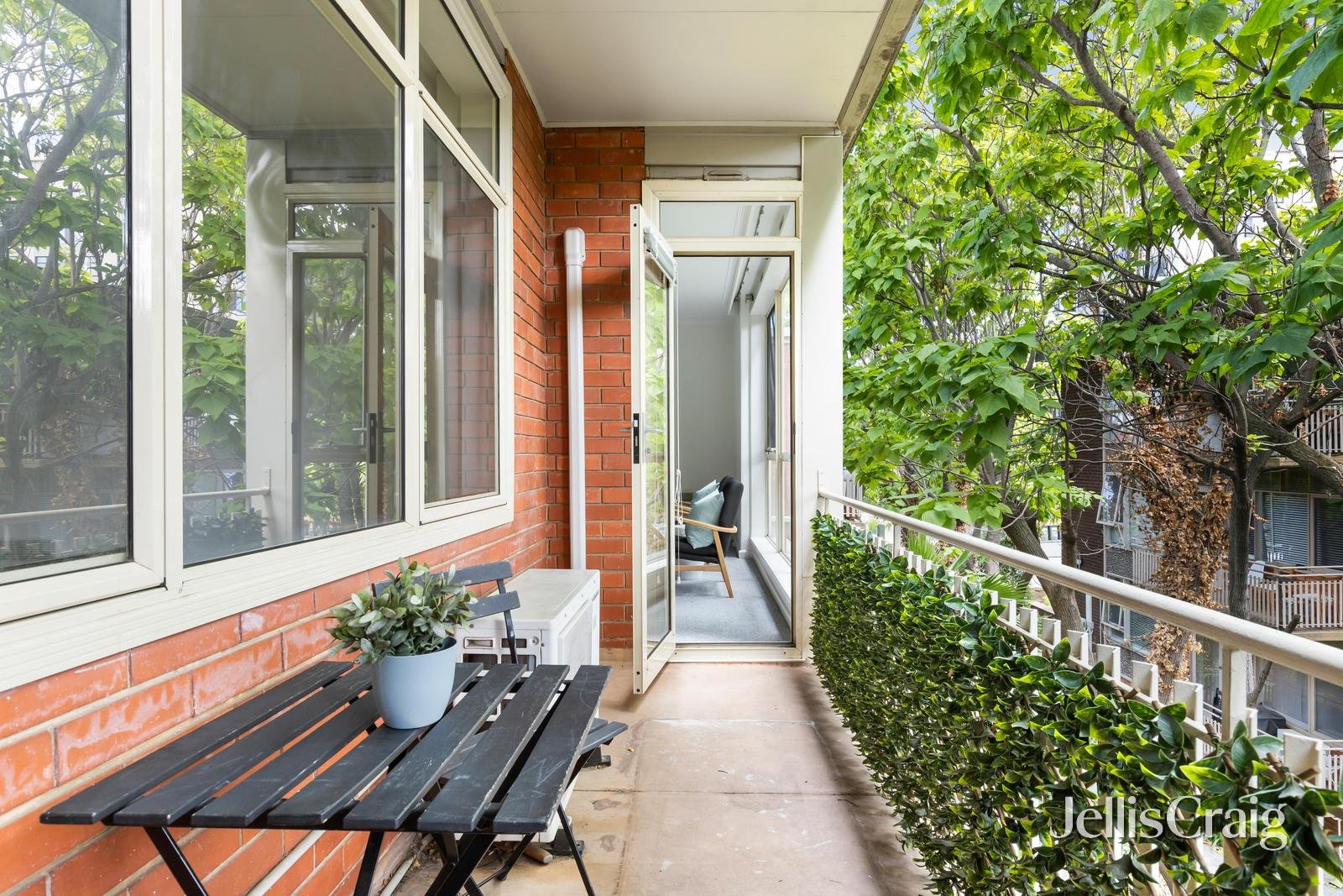 6/272 Williams Road, Toorak image 4