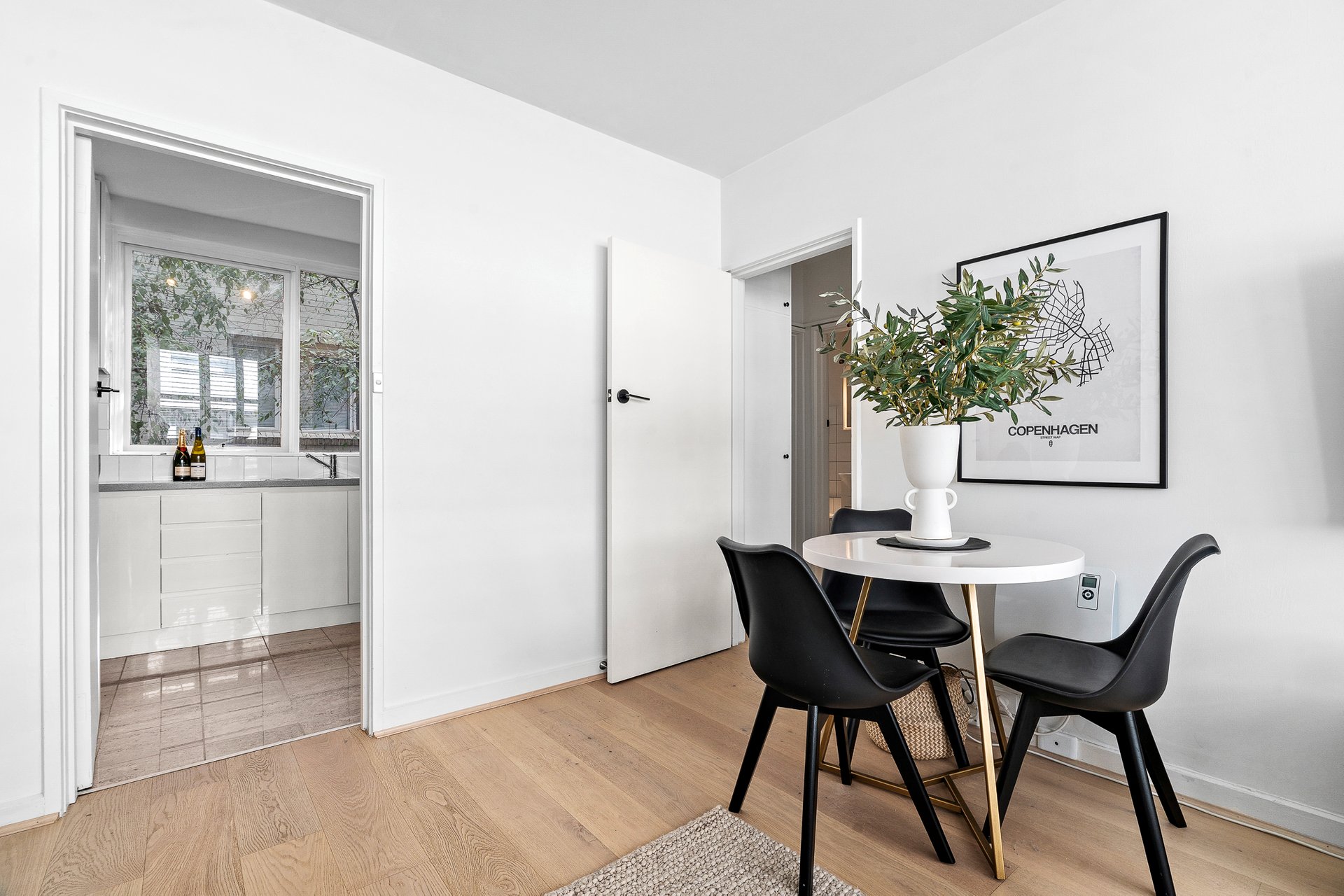 Property Gallery Thumbnail 2