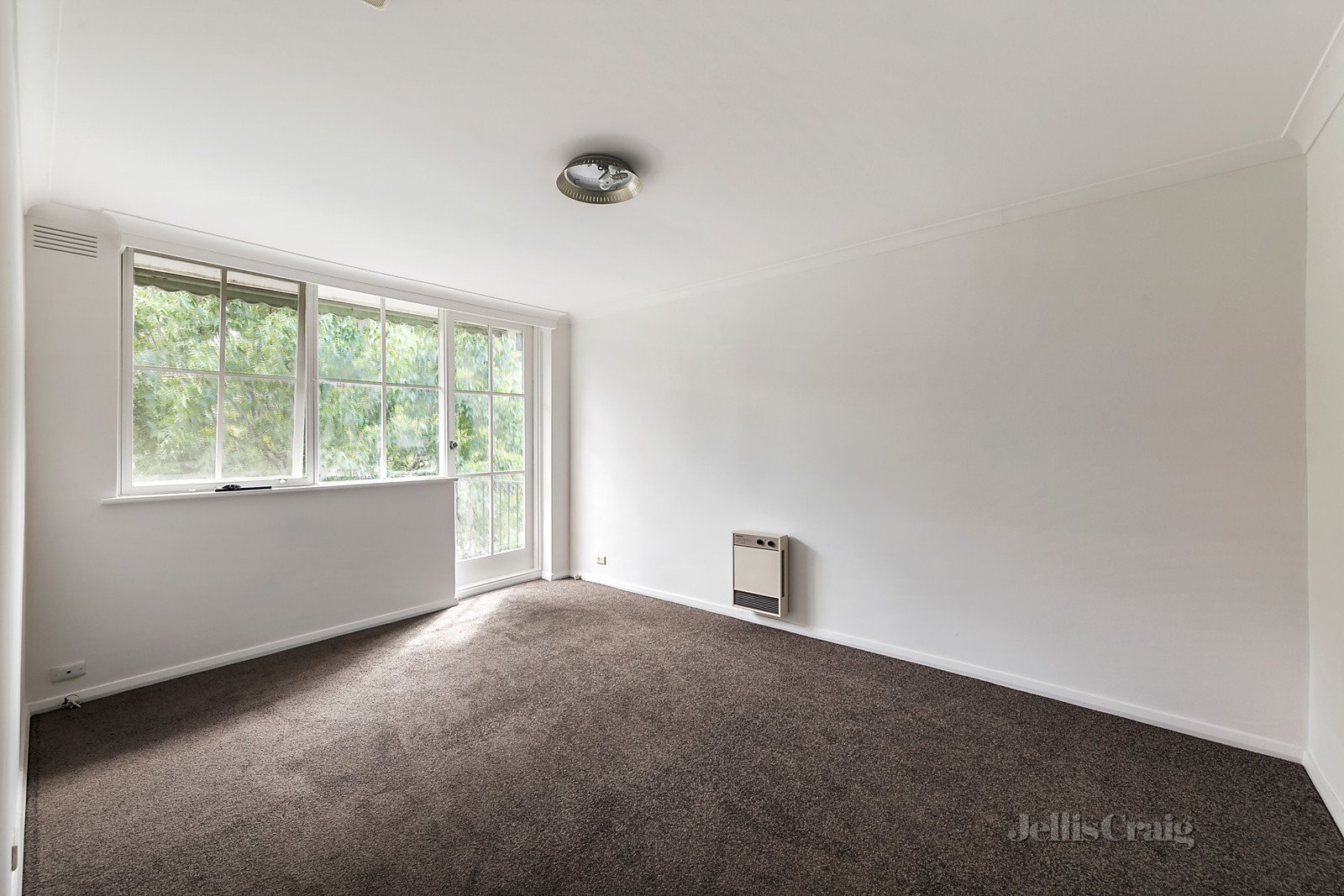 6/28 Burwood Road, Hawthorn image 2