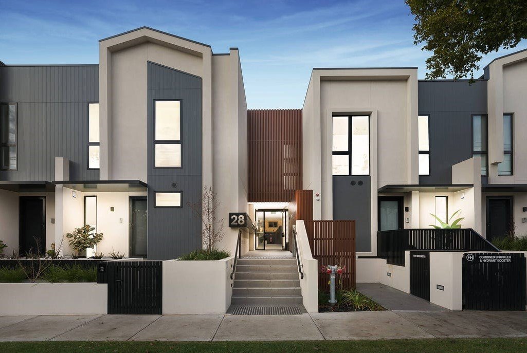 6/28 Flower Street, Essendon image 1