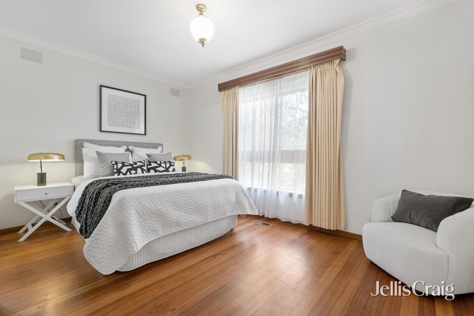 628 Highbury Road, Glen Waverley image 5